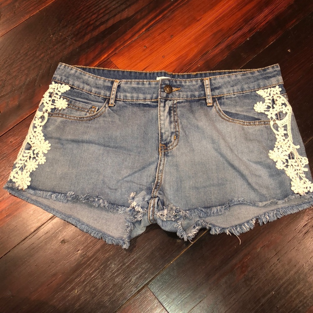 Denim shorts!!